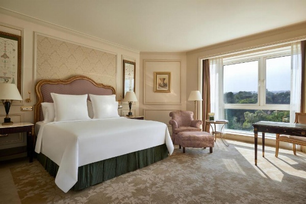 Four Seasons Hotel Cairo At The First Residence image 11