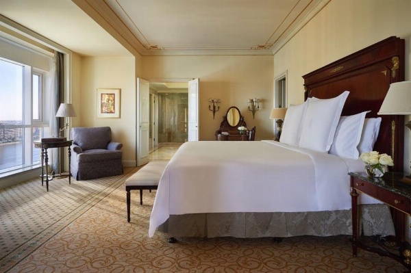Four Seasons Hotel Cairo At The First Residence image 20