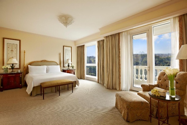 Four Seasons Hotel Cairo At The First Residence image 6